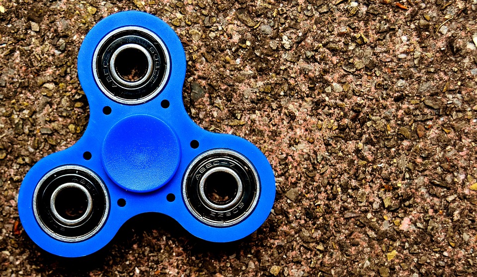 Nový fidget spinner